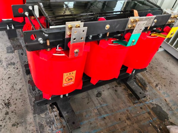 大容量尼玛尼玛尼玛干式变压器 1250kVA‑2500kVA尼玛尼玛尼玛干式变压器